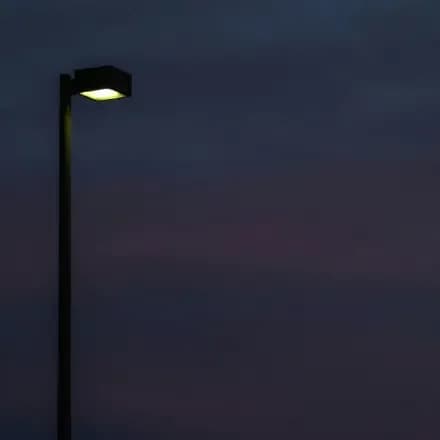  Wireless Lighting Control